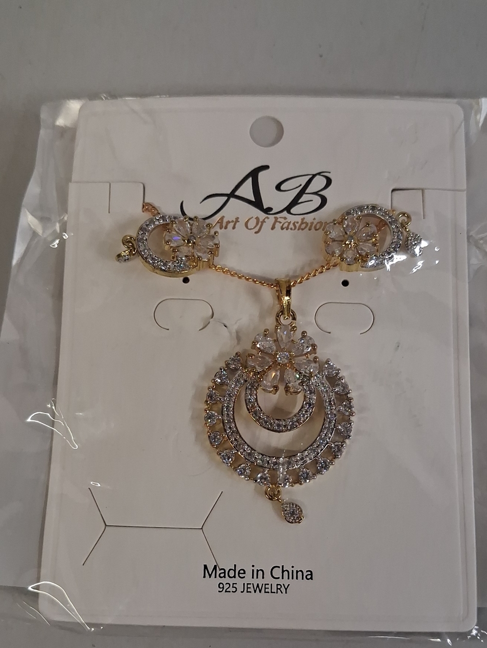 NWT Gold-Tone Crystal Pendant Necklace & Earrings Set